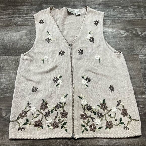 Classic Elements Full Zip Sweater Vest Size Medium - Picture 1 of 8